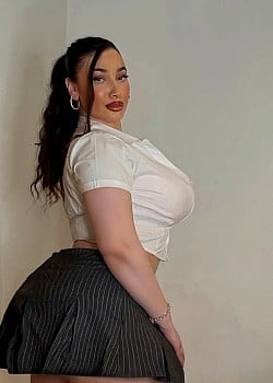 Arbelinda Krasniqi image 1 of 4