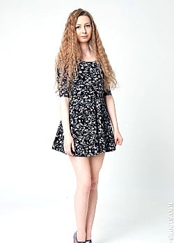 Areana Fox image 4 of 4