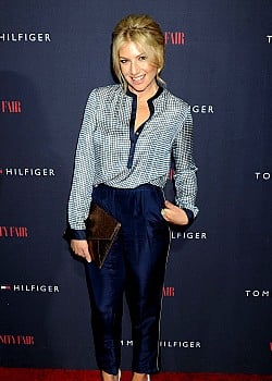 Ari Graynor image 4 of 4