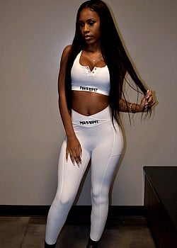 Aria Alexis image 2 of 2