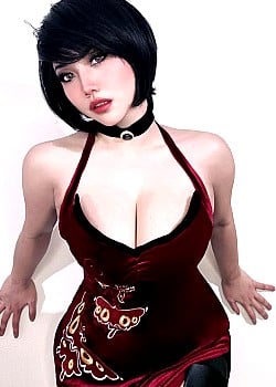 Aria Cosplayer image 2 of 3