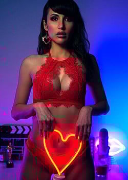 ArianaRealTV