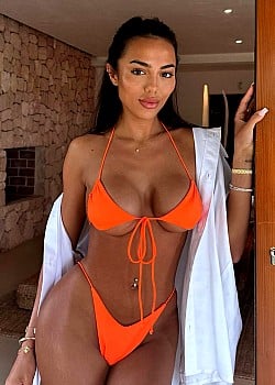 Arianna Ajtar image 3 of 3