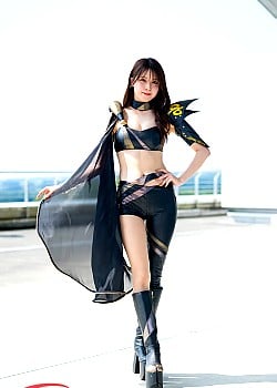 Arisa Nagasaka image 2 of 3