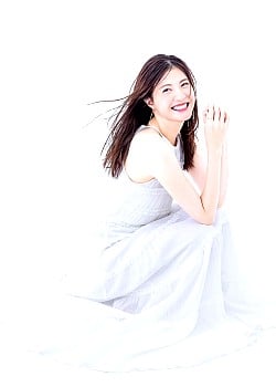 Arisa Sato image 2 of 2