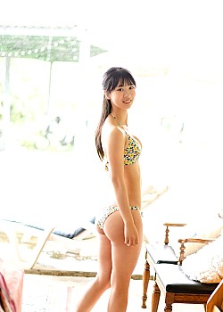 Arisa Takanashi image 3 of 4