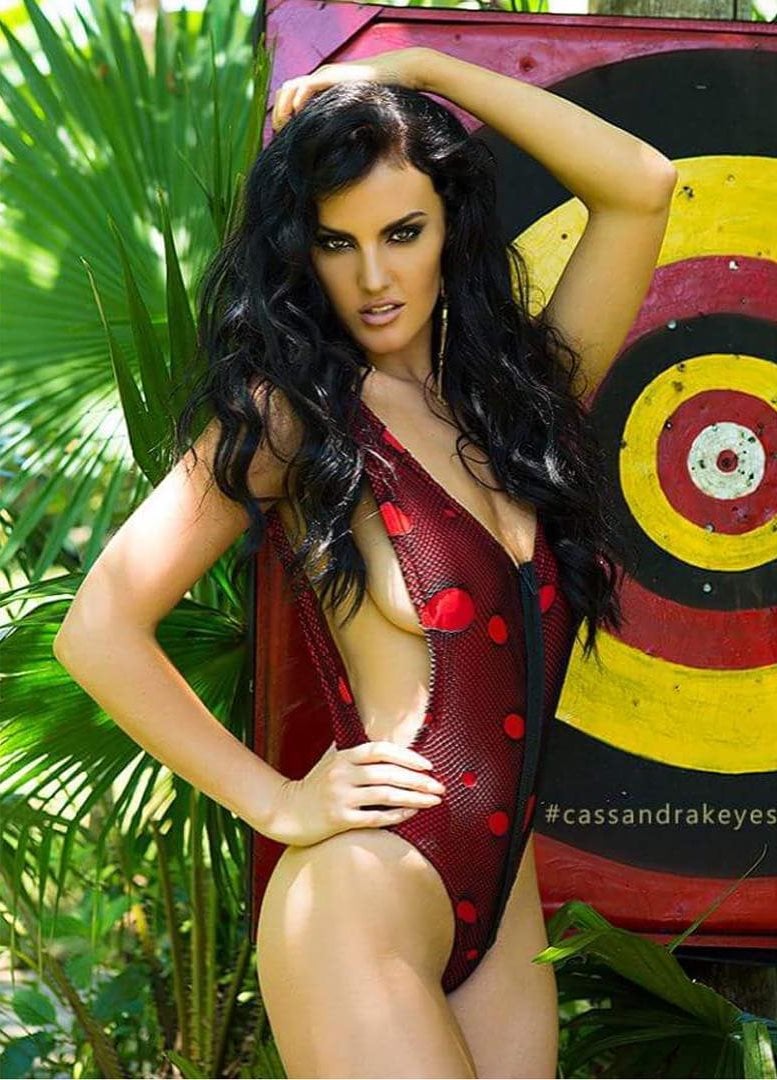 Ashleigh Hannah - Free nude pics, galleries & more at Babepedia