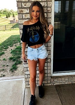 Ashley Chuck image 2 of 3