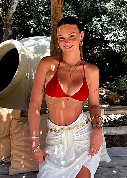 Ashling Hanriot image 2 of 4