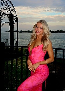 Ashlinn Mackenzie image 3 of 3