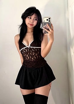 Ashlyne image 4 of 4