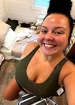Ashtyn Morgan image 2 of 3