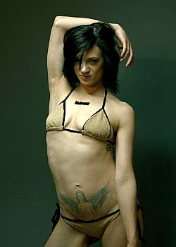 Asia Argento image 3 of 4