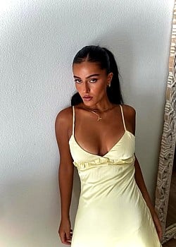 Asia Sorio image 3 of 4