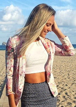 Astrid Mjoen Holstad image 2 of 4
