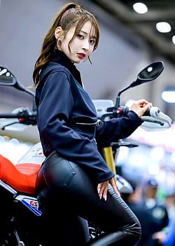 Asuka Aizawa image 3 of 4