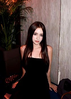 Asya Yavuzcetin image 4 of 4