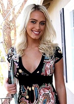 Athena Palomino image 2 of 4