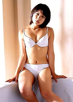 Atsumi Ishihara image 1 of 4