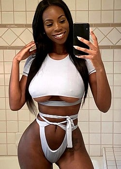 Aubree Rene image 2 of 4