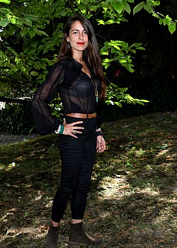 Audrey Dana image 2 of 3