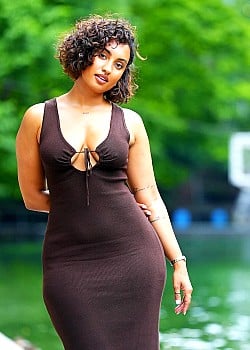 Aurea Febraio image 1 of 2