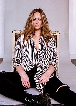 Austen Neil image 4 of 4