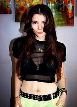Ava Anduze image 1 of 3