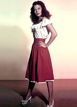 Ava Gardner image 2 of 4