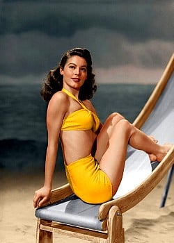 Ava Gardner image 3 of 4
