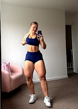 Ava Rose (fitness)