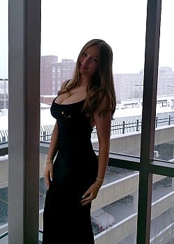 Avery McCracken image 1 of 4