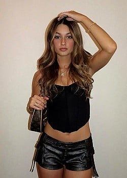 Avrey Parkins image 3 of 3