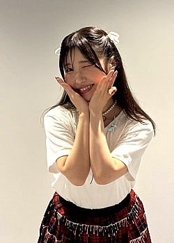 Aya Uchida image 3 of 4