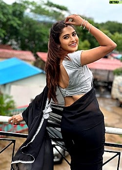 Ayesha Zeenath image 1 of 1