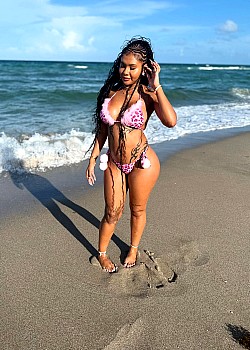 AylaTheGoddess image 2 of 3