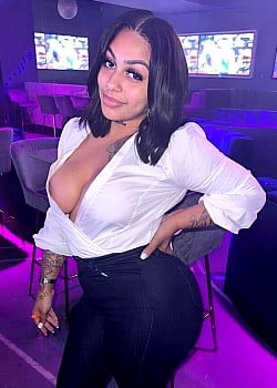 Ayonna Renee image 2 of 2
