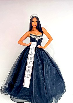 Azia Hernandez image 4 of 4