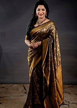 Azmeri Haque Badhon image 1 of 2