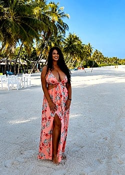 Azra Kameric image 4 of 4