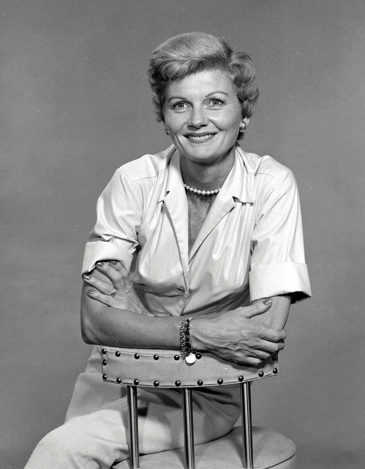 Barbara Billingsley - Free pics, galleries & more at Babepedia