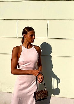 Barbora Seemanova image 2 of 4