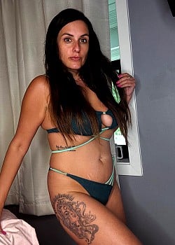 Barefoot Mama image 2 of 4