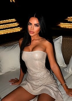 Basak Akdeniz image 4 of 4