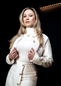 Bea Brauner image 1 of 1