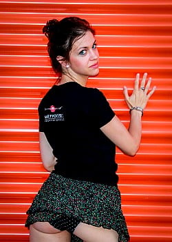 Beata Blue image 3 of 4