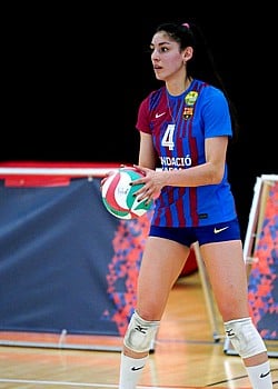 Beatriz Novoa image 2 of 2