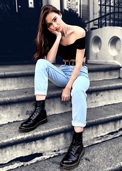 BeautyChickee image 2 of 4
