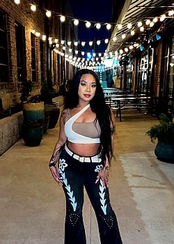 Bella Moon