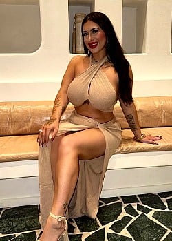 Bella The Don image 1 of 4